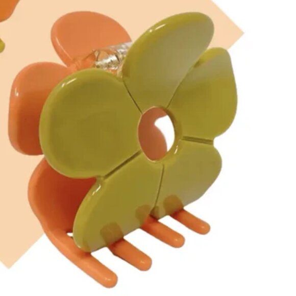 NWT Cleo Daisy Colorblock Orange and Tan Hair Claw Clip - Picture 3 of 5